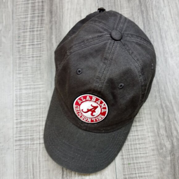Alabama Crimson Tide Football Hat Cap - Picture 2 of 9